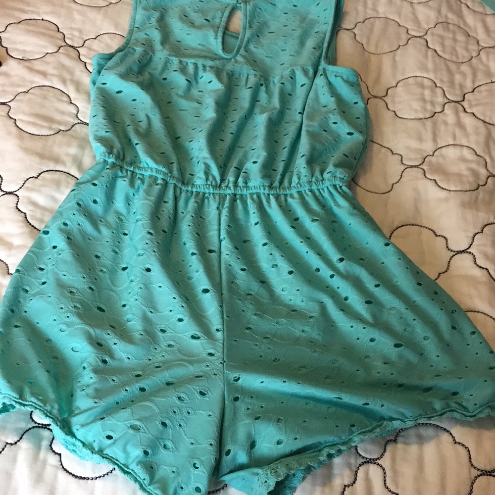 Blue romper - Picture 2 of 4